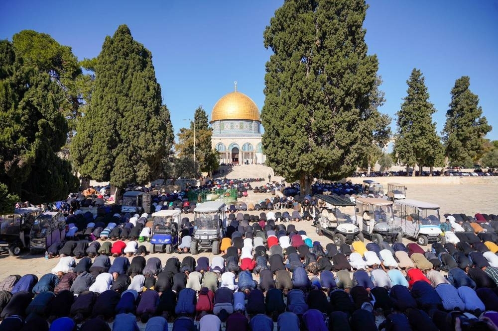 صلاة الجمعة في الأقصى