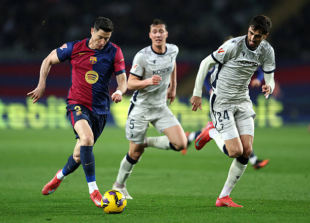 برشلونة وأوساسونا