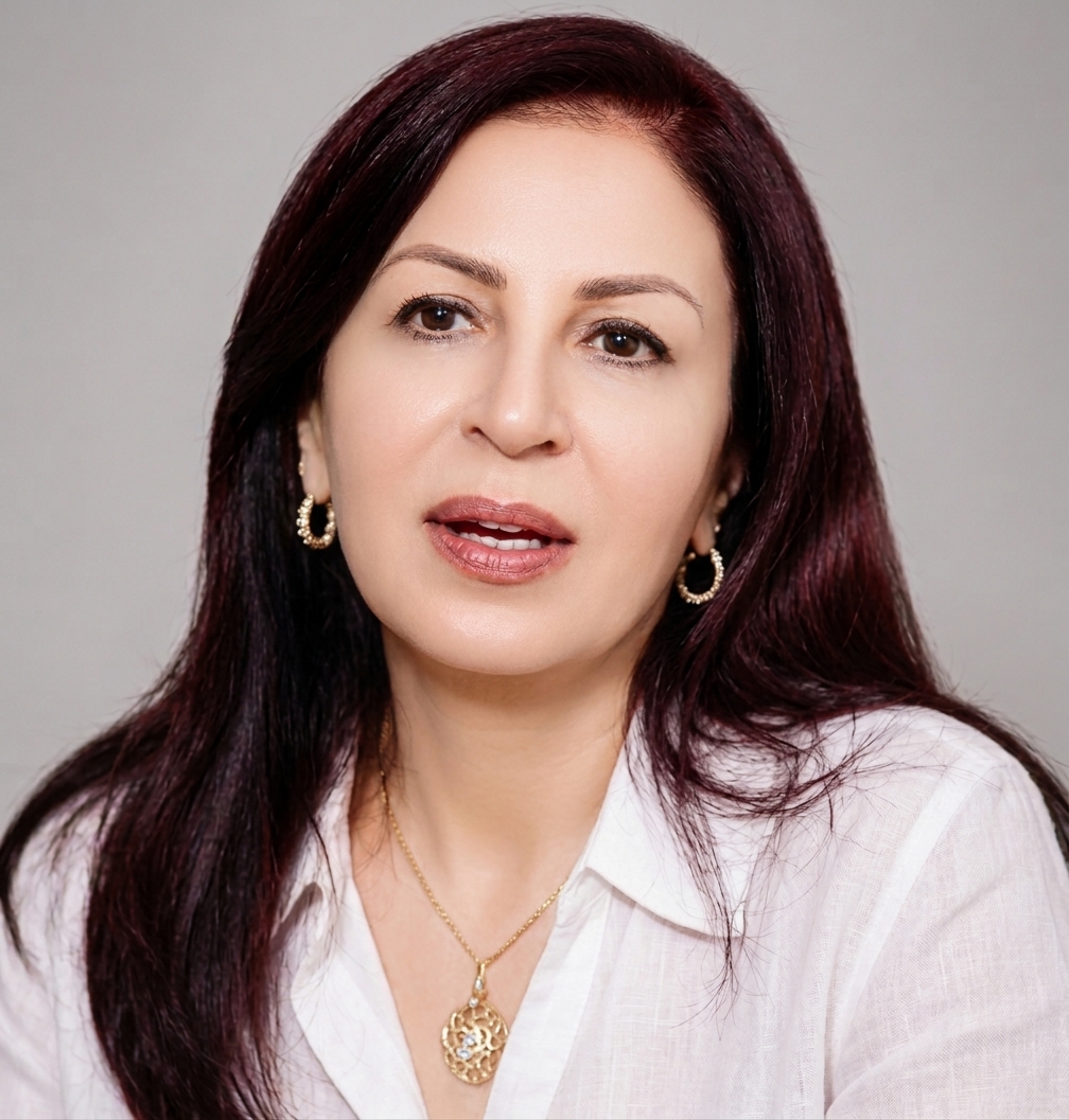 الكاتبة السورية ريتا الحكيم