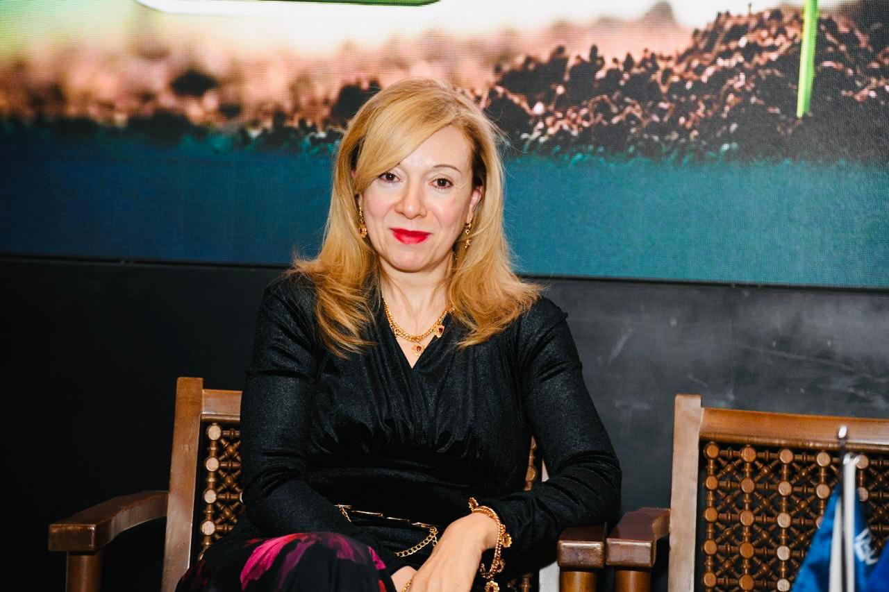 د منال خيري